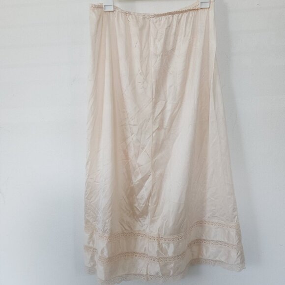 Vintage Merville Large Beige Slip - Picture 5 of 5